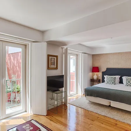 Bed & Breakfast Dear - Charming House 3*