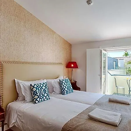 Bed and Breakfast Dear - Charming House 4*