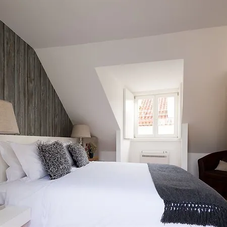 Bed & Breakfast Dear - Charming House 3*