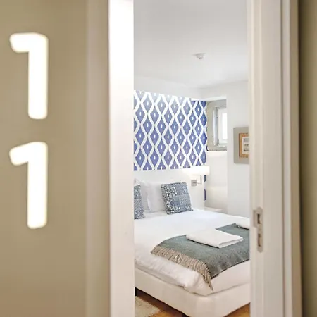 Bed & Breakfast Dear - Charming House 3*