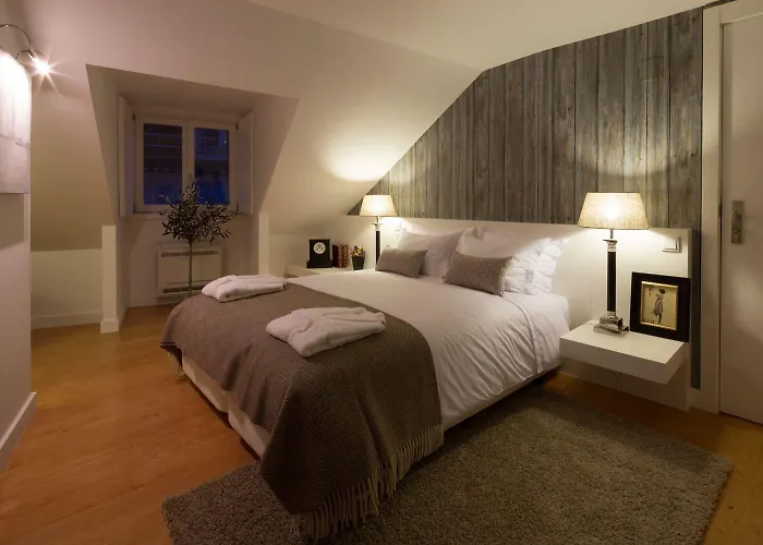 Bed & Breakfast Dear - Charming House 4*