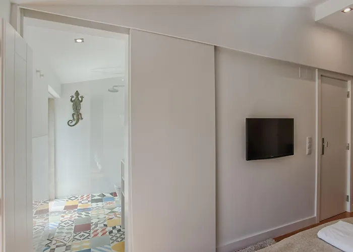 迪尔里斯本迷人住宿加早餐旅馆 4* Lisboa