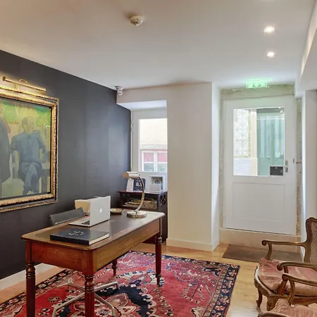Bed & Breakfast Dear - Charming House Lissabon