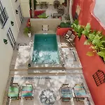 Dear - Charming House 4*