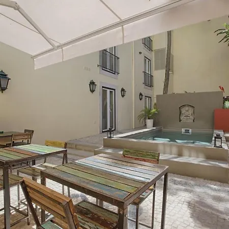 Bed & Breakfast Dear - Charming House 3*