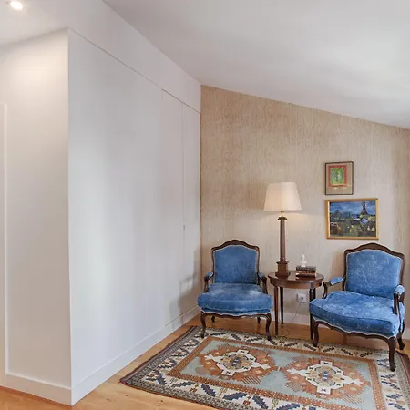 Dear - Charming House Bed & Breakfast 4*